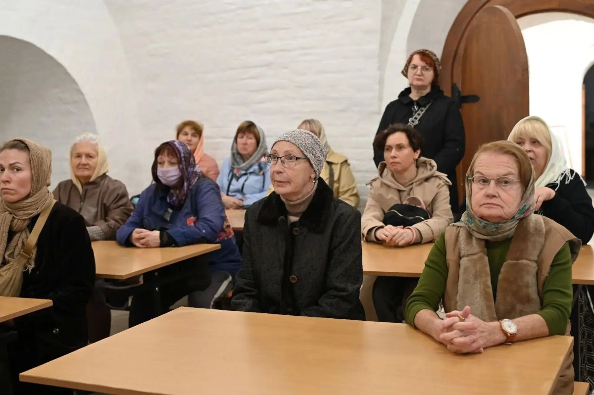 В Духовно-просветительском центре при Владыческом монастыре начался новый учебный год. В Духовно-просветительском центре при Владыческом монастыре начался новый учебный год.
