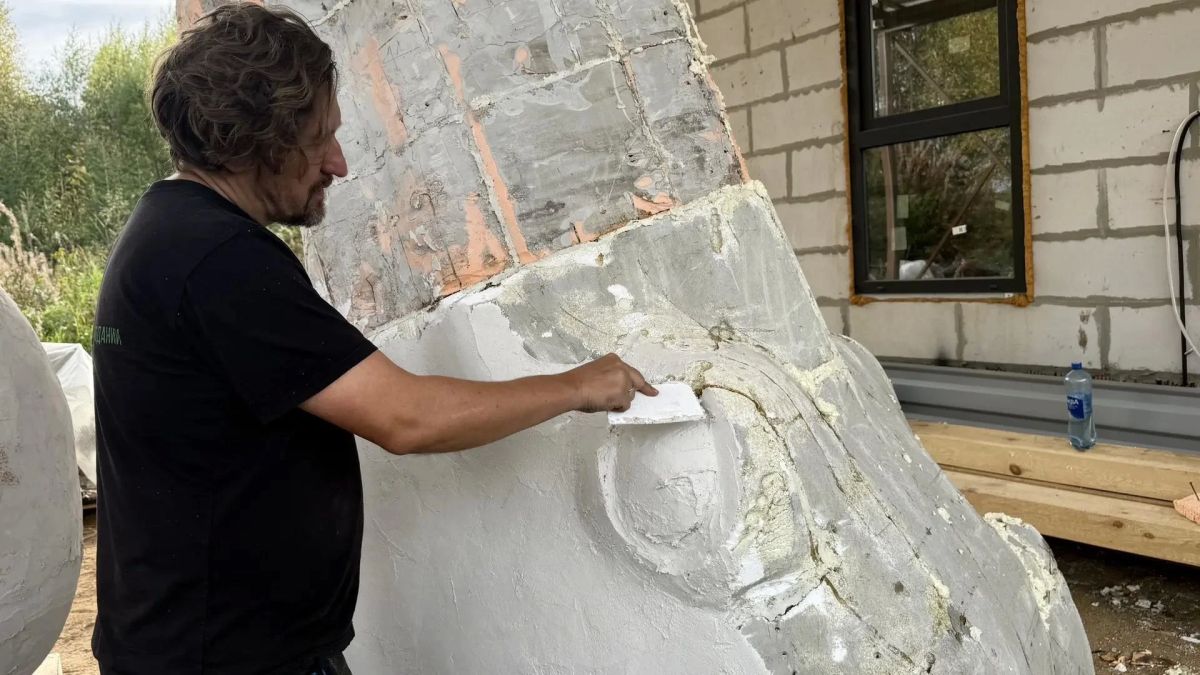 Скульптор из Сергиева Посада попал в Книгу рекордов России Скульптор из Сергиева Посада попал в Книгу рекордов России