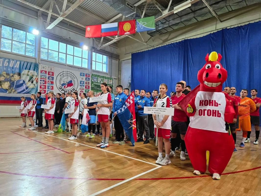 В подмосковном Протвино завершился юбилейный X Всероссийский турнир по мини-футболу среди специальных управлений ФПС ГПС МЧС России В подмосковном Протвино завершился юбилейный X Всероссийский турнир по мини-футболу среди специальных управлений ФПС ГПС МЧС России