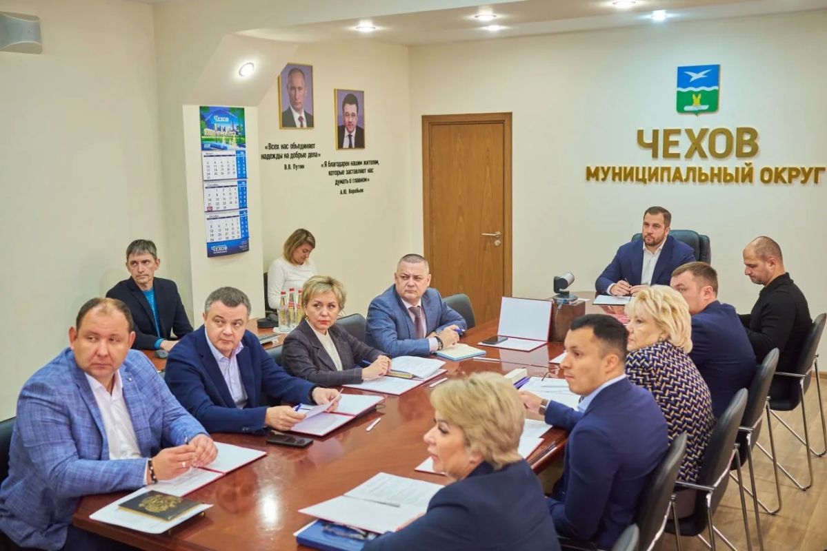 Михаил Собакин: В Чехове с сегодняшнего дня официально начался отопительный сезон Михаил Собакин: В Чехове с сегодняшнего дня официально начался отопительный сезон