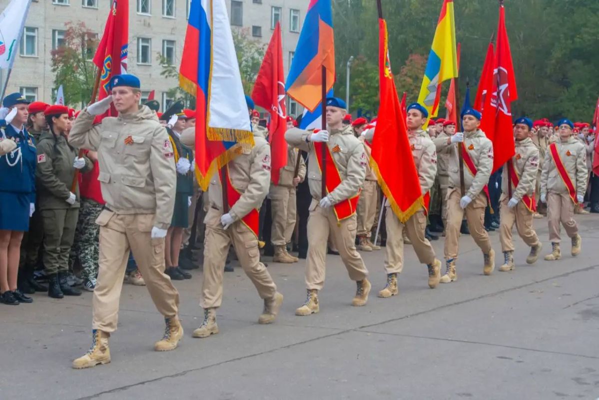Подольские юнармейцы вошли в число победителей всероссийской игры «Девушки в погонах» Подольские юнармейцы вошли в число победителей всероссийской игры «Девушки в погонах»