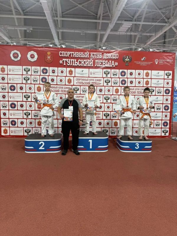Воспитанники спортивного клуба «ДинамоИвантеевка» приняли участие в Открытом Осеннем турнире» по дзюдо,посвящёному 880-й годовщине празднования дня города Тулы. Воспитанники спортивного клуба «ДинамоИвантеевка» приняли участие в Открытом Осеннем турнире» по дзюдо,посвящёному 880-й годовщине празднования дня города Тулы.