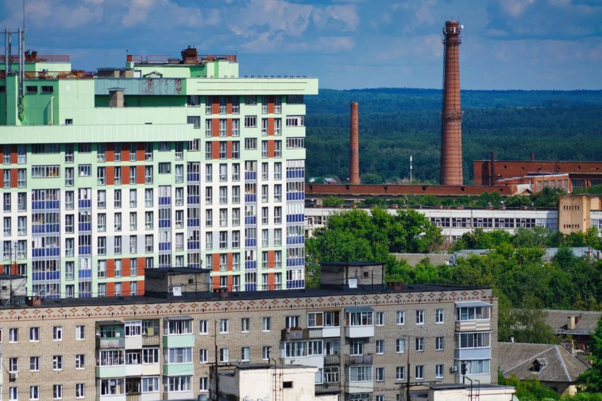По поручению Губернатора Московской области Андрея Воробьёва отопительный сезон в Подмосковье стартует с 1 октября 2026 года