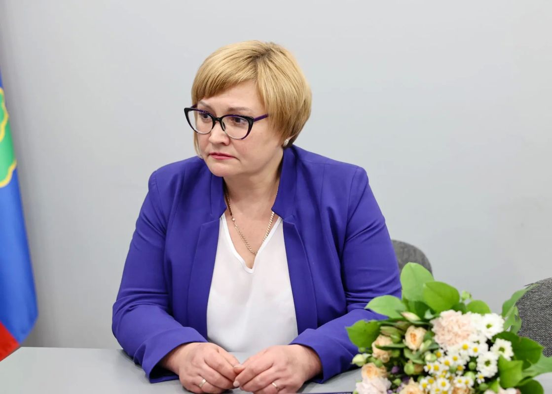 Дмитрий Волков: Встретился с нашими уважаемыми жителями в приемной местного отделения Партии «Единая Россия», чтобы в открытом диалоге обсудить насущные и волнующие вопросы, а также предложения в части развития округа Дмитрий Волков: Встретился с нашими уважаемыми жителями в приемной местного отделения Партии «Единая Россия», чтобы в открытом диалоге обсудить насущные и волнующие вопросы, а также предложения в части развития округа
