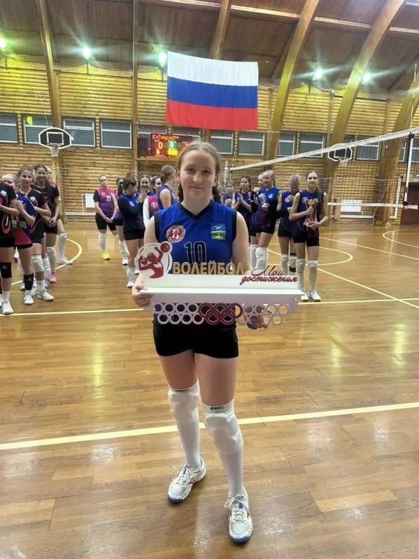27 сентября в ФОЗ «Тонус» прошло спортивное соревнование муниципального округа Чехов по волейболу среди девушек 2012-2013 гг.р 27 сентября в ФОЗ «Тонус» прошло спортивное соревнование муниципального округа Чехов по волейболу среди девушек 2012-2013 гг.р