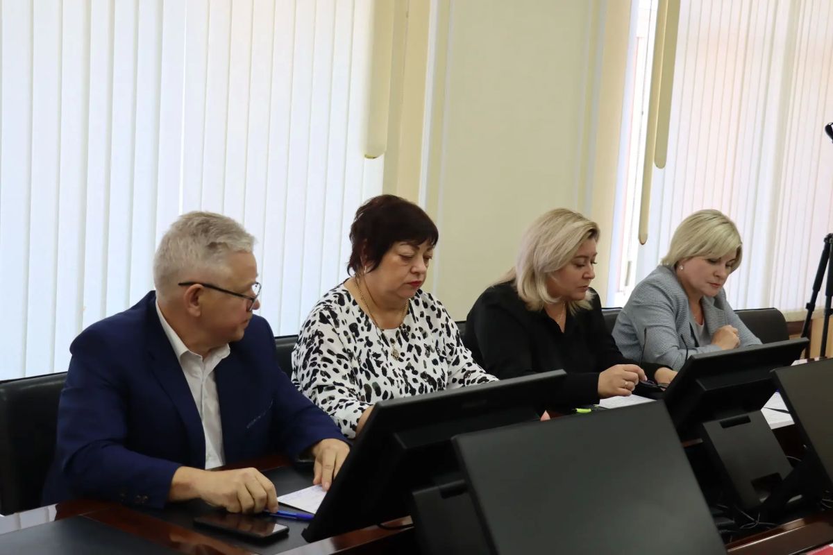 Вопросы здравоохранения обсудили в администрации округа Вопросы здравоохранения обсудили в администрации округа