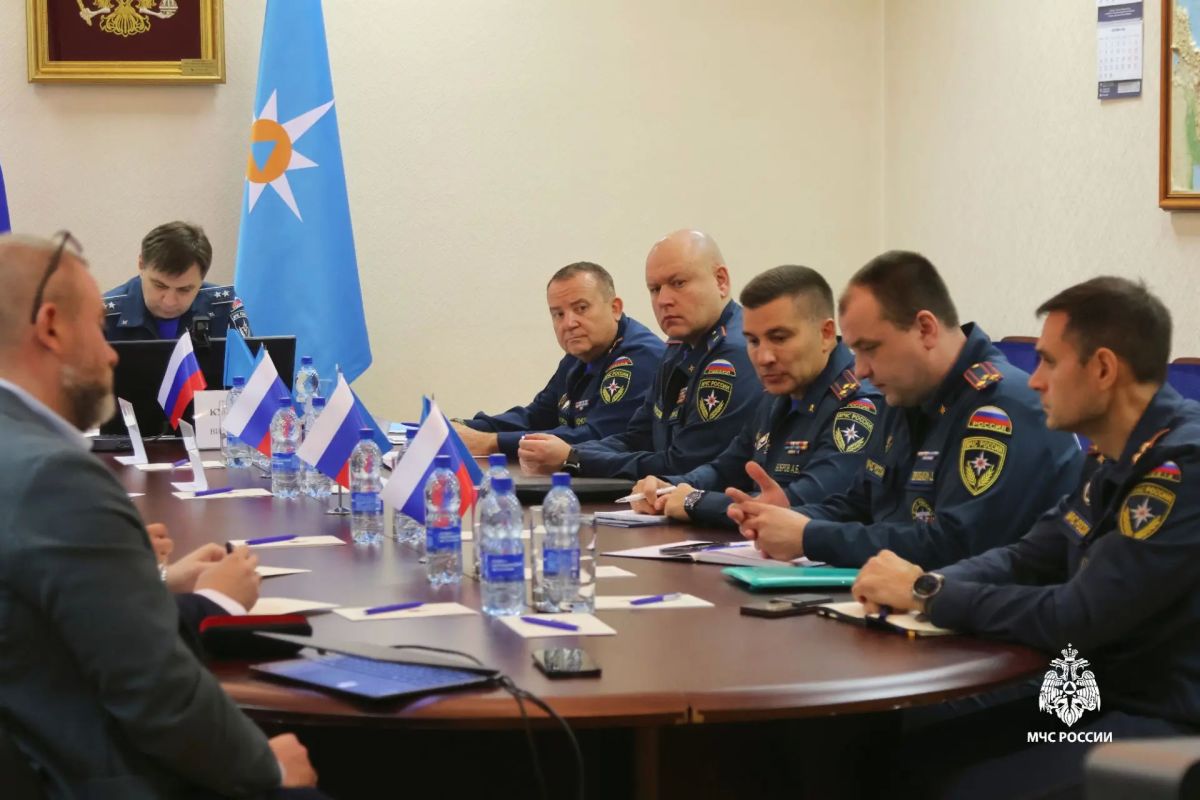 Во ВНИИПО МЧС России состоялся ряд рабочих совещаний под председательством Романа Курынина Во ВНИИПО МЧС России состоялся ряд рабочих совещаний под председательством Романа Курынина