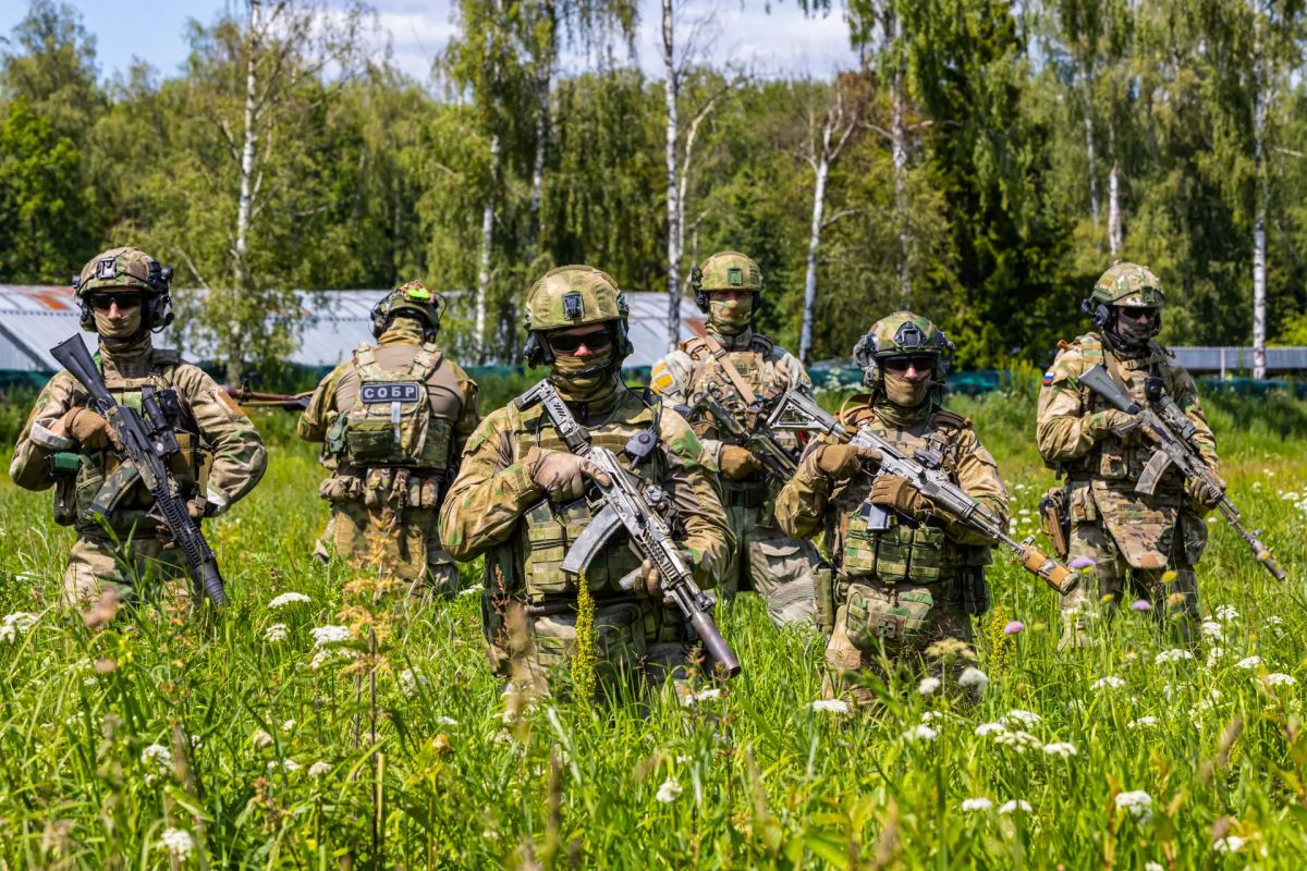 Спецназ Росгвардии Подмосковья: 10 лет на передовой безопасности Спецназ Росгвардии Подмосковья: 10 лет на передовой безопасности