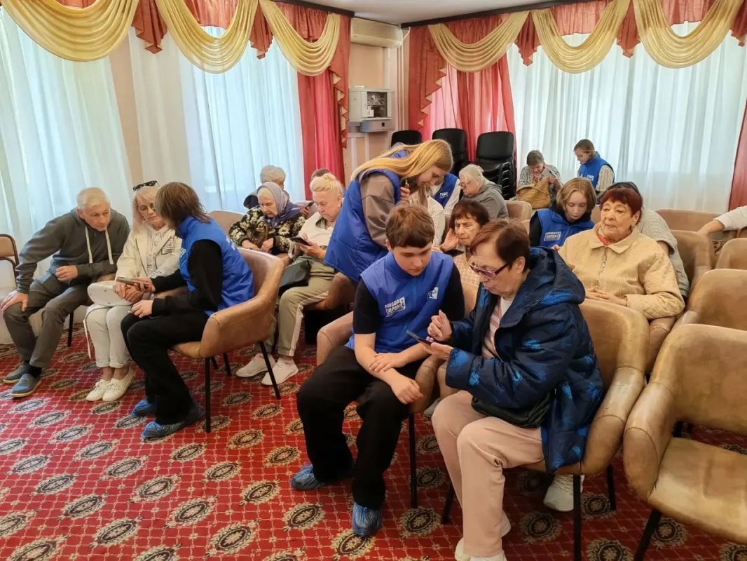 Активных долголетов Балашихи поздравили с Днем пожилых людей Активных долголетов Балашихи поздравили с Днем пожилых людей