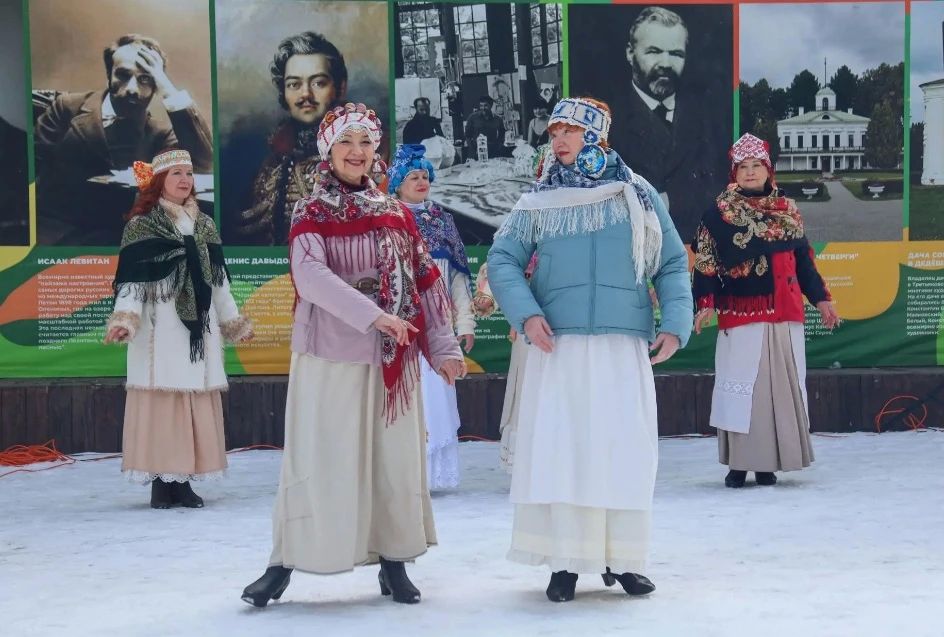 Константин Михальков: Сегодня мы говорим самые тёплые слова людям, которые своим трудом, заботой и жизненной мудростью создавали историю нашего округа Константин Михальков: Сегодня мы говорим самые тёплые слова людям, которые своим трудом, заботой и жизненной мудростью создавали историю нашего округа