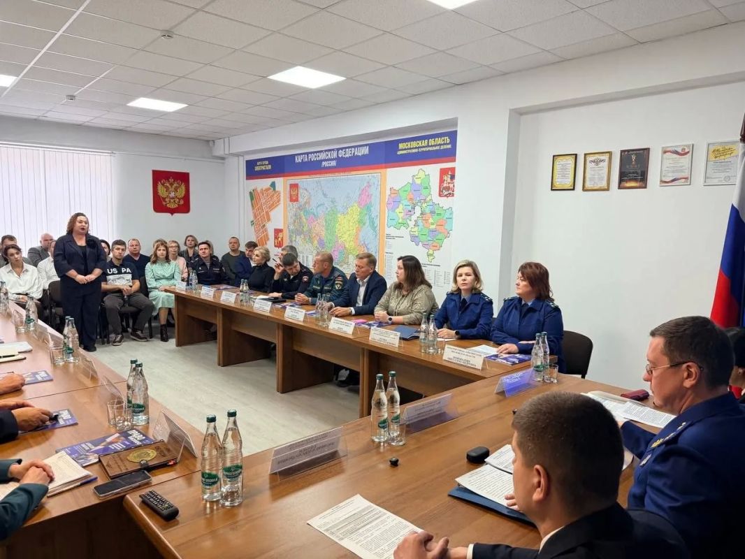 Прокурор Московской области совместно с исполняющей обязанности Уполномоченного по защите прав предпринимателей в Московской области провели прием представителей бизнес-сообщества в Электростали Прокурор Московской области совместно с исполняющей обязанности Уполномоченного по защите прав предпринимателей в Московской области провели прием представителей бизнес-сообщества в Электростали