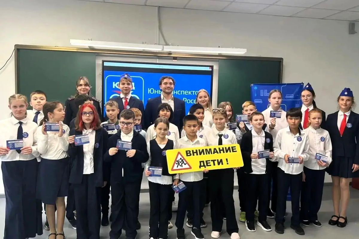 За безопасность на дорогах: пополнение в команде юных инспекторов движения