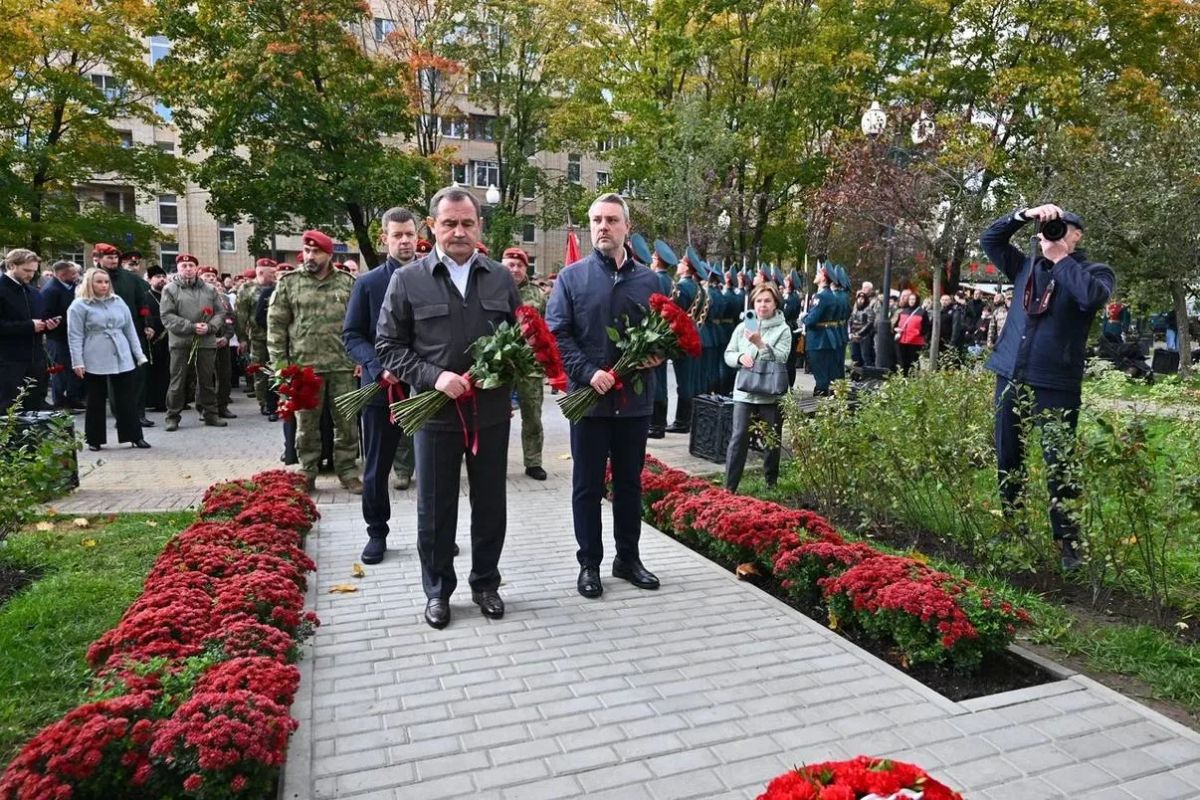 Памятник Воину спецназа открыли в Балашихе Памятник Воину спецназа открыли в Балашихе