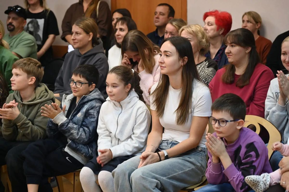 В детском саду «Умка» состоялась осенняя благотворительная ярмарка. Такие мероприятия проводятся дважды в год и на протяжении семи лет остаются доброй традицией В детском саду «Умка» состоялась осенняя благотворительная ярмарка. Такие мероприятия проводятся дважды в год и на протяжении семи лет остаются доброй традицией