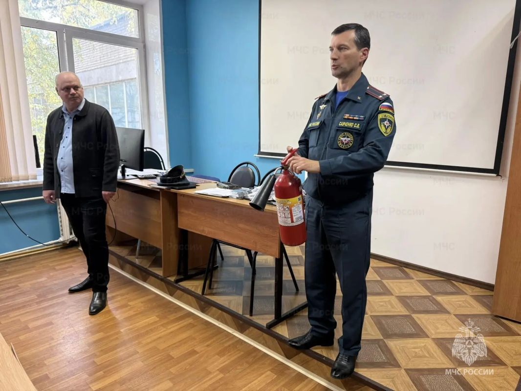 В Подмосковье отметили 94-летие гражданской обороны В Подмосковье отметили 94-летие гражданской обороны