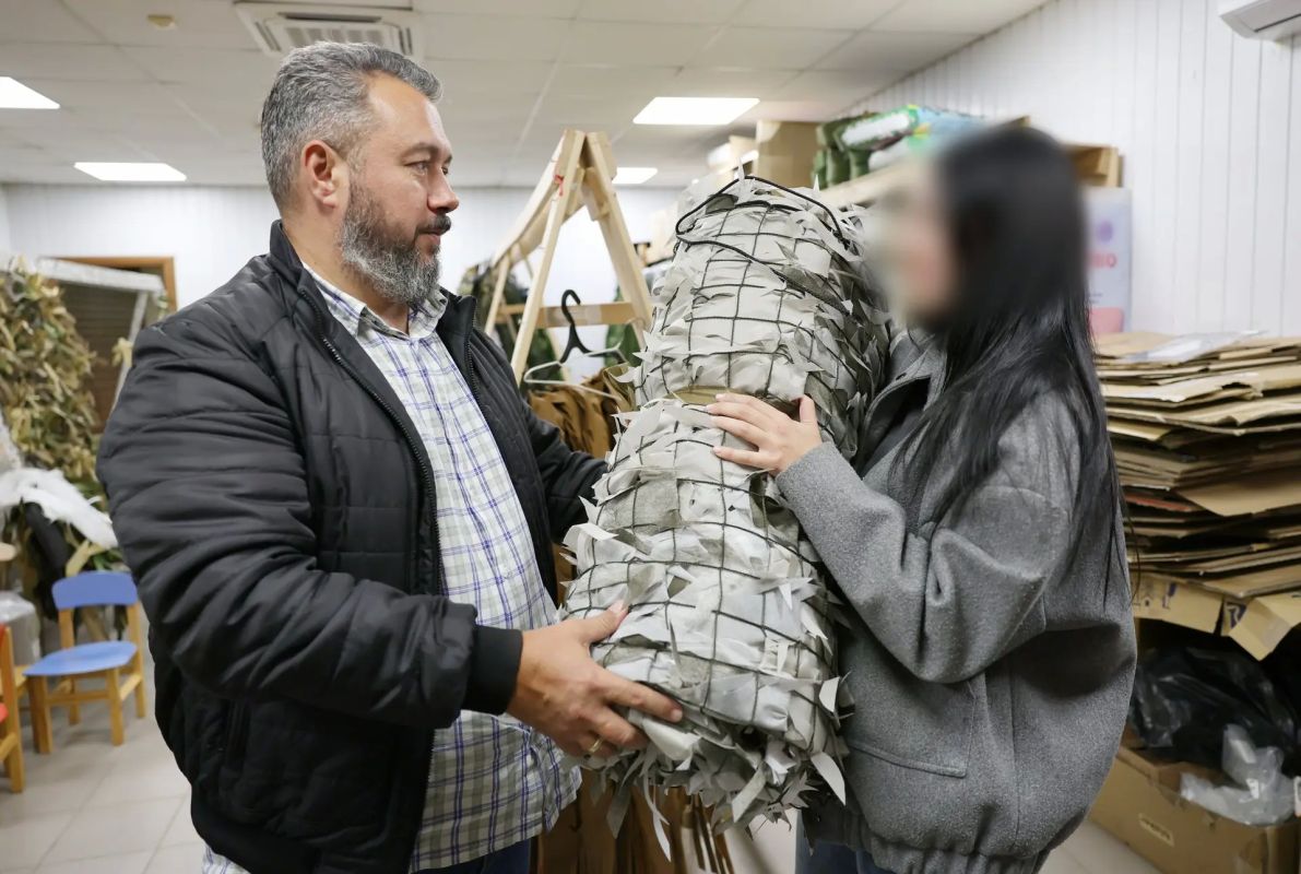 Вклад в общее дело: депутат Госдумы Александр Легков посетил фонд «От сердца к сердцу» Вклад в общее дело: депутат Госдумы Александр Легков посетил фонд «От сердца к сердцу»