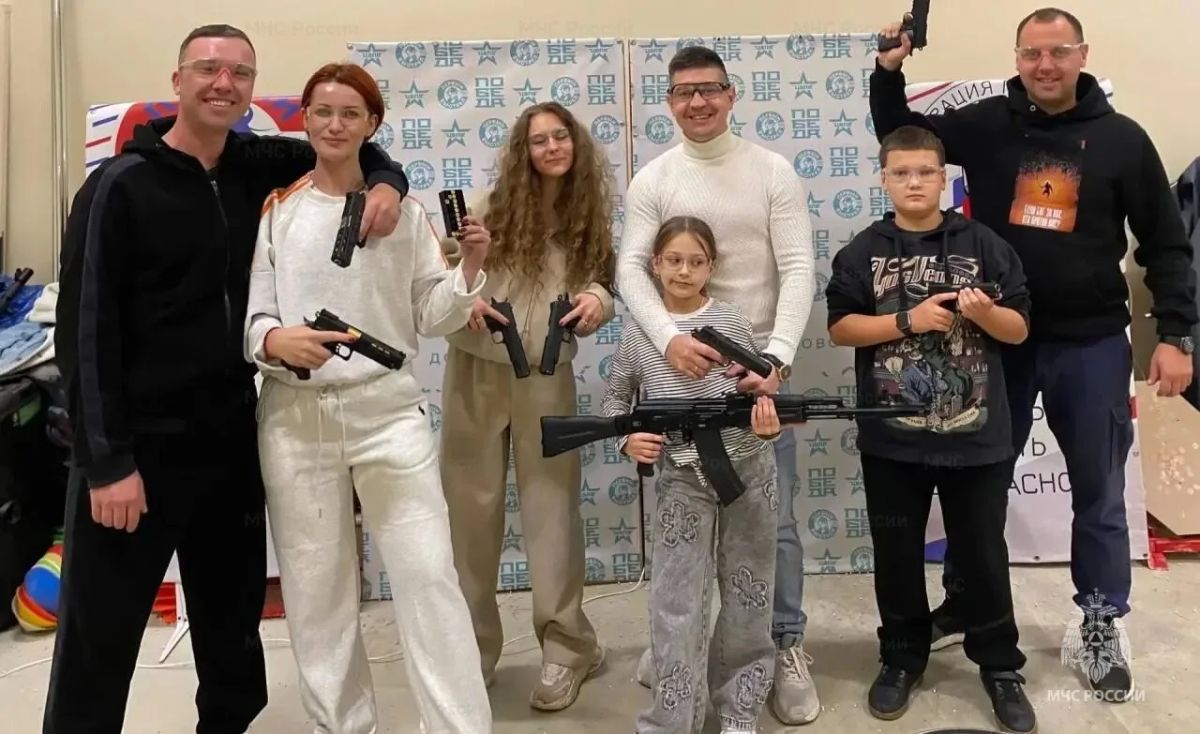 В Домодедове огнеборцы соревновались в меткости на турнире по практической стрельбе В Домодедове огнеборцы соревновались в меткости на турнире по практической стрельбе