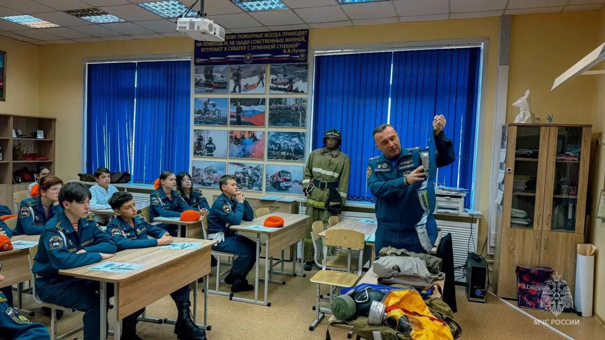 В Подмосковье отметили 94-летие гражданской обороны В Подмосковье отметили 94-летие гражданской обороны