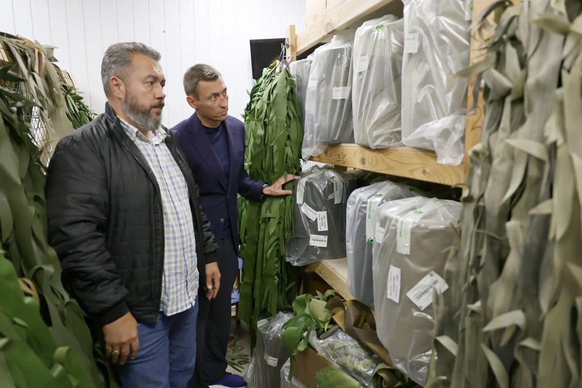 Вклад в общее дело: депутат Госдумы Александр Легков посетил фонд «От сердца к сердцу» Вклад в общее дело: депутат Госдумы Александр Легков посетил фонд «От сердца к сердцу»