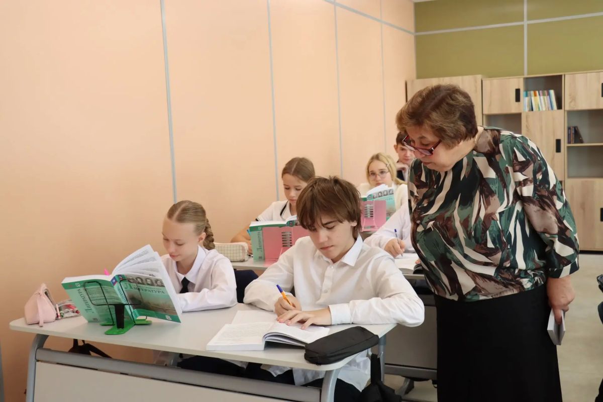 Ступинский преподаватель русского языка и литературы признана лучшей в Московской области Ступинский преподаватель русского языка и литературы признана лучшей в Московской области