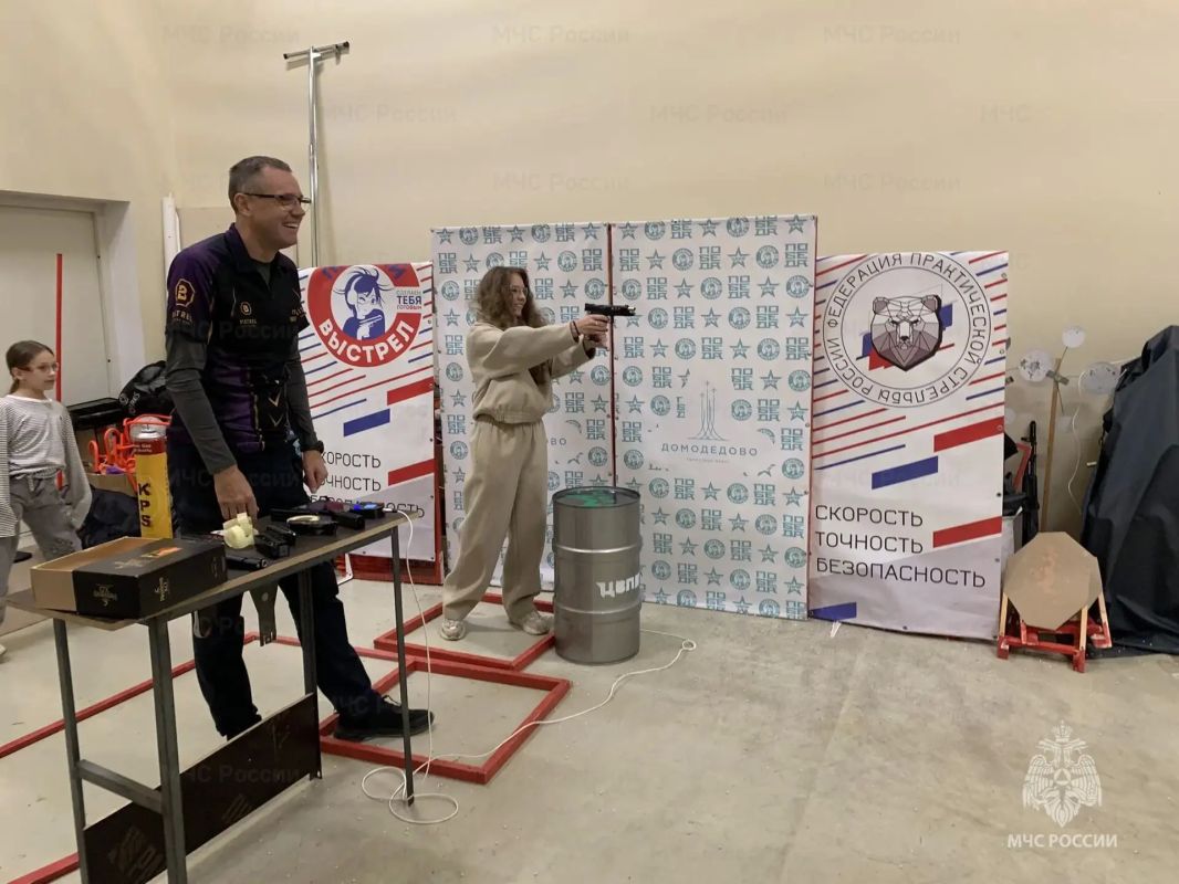 В Домодедове огнеборцы соревновались в меткости на турнире по практической стрельбе В Домодедове огнеборцы соревновались в меткости на турнире по практической стрельбе