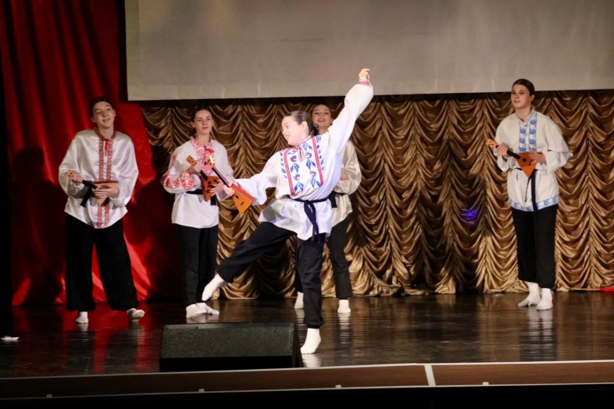 В КДЦ «Гжельский» состоялось открытие нового творческого сезона В КДЦ «Гжельский» состоялось открытие нового творческого сезона