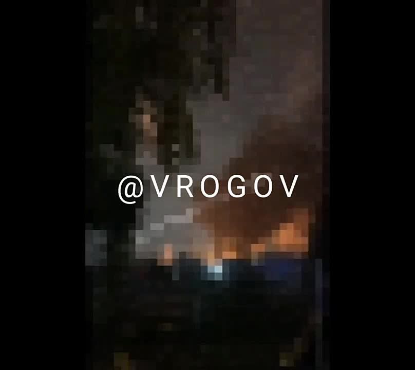 Владимир Рогов: Московский регион под атакой боевиков ВСУ: после прилёта вспыхнул крупный пожар