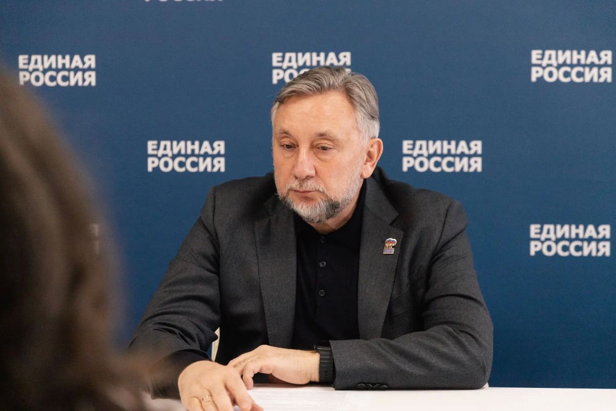 Сегодня день рождения отмечает депутат Московской областной Думы Олег Владимирович Жолобов