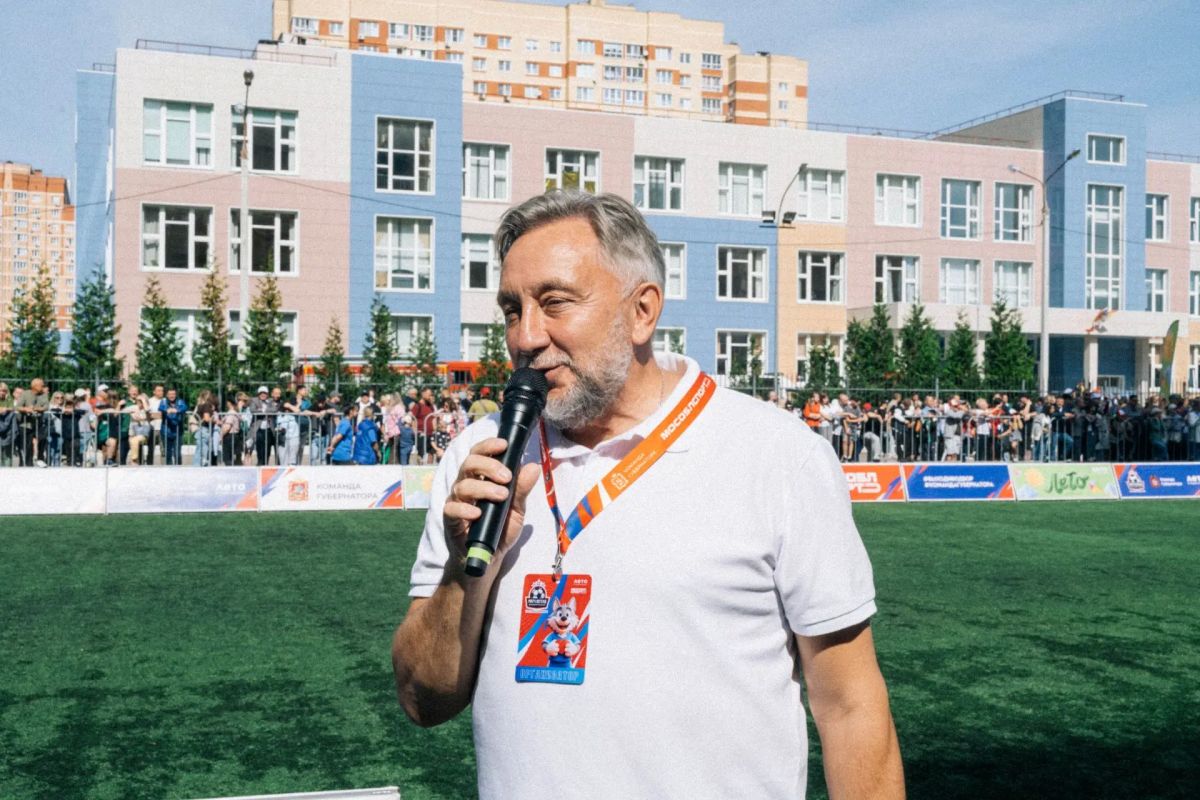 Сегодня день рождения отмечает депутат Московской областной Думы Олег Владимирович Жолобов Сегодня день рождения отмечает депутат Московской областной Думы Олег Владимирович Жолобов