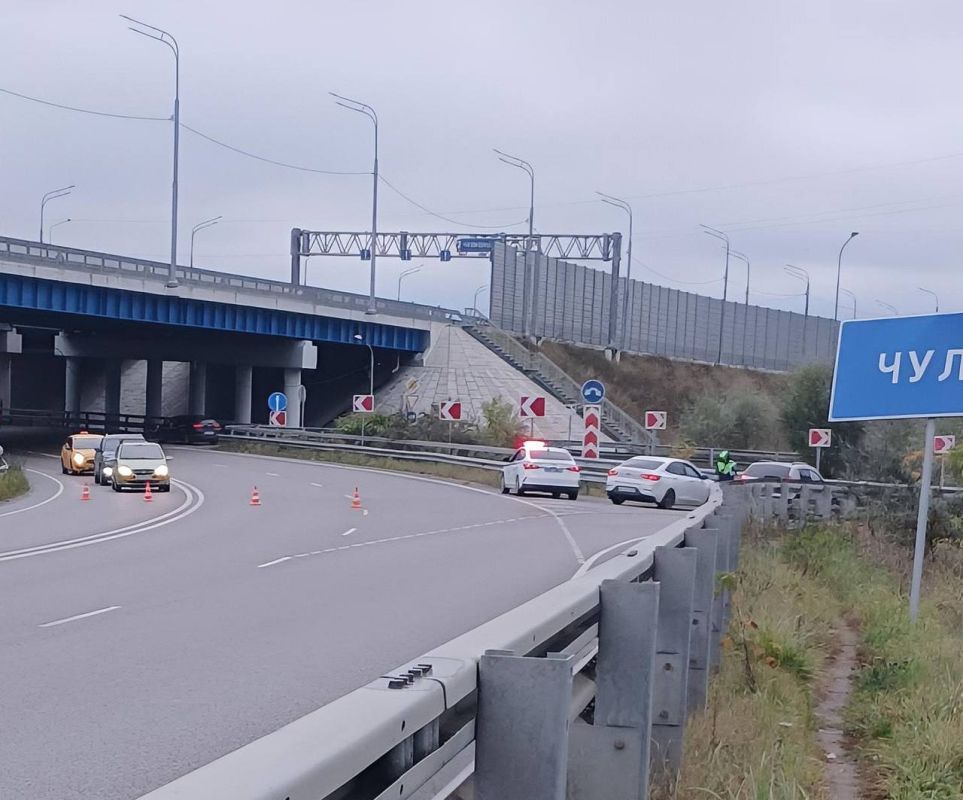 Крышу пришлось срезать: Lada влетела в автобус в Раменском округе Крышу пришлось срезать: Lada влетела в автобус в Раменском округе