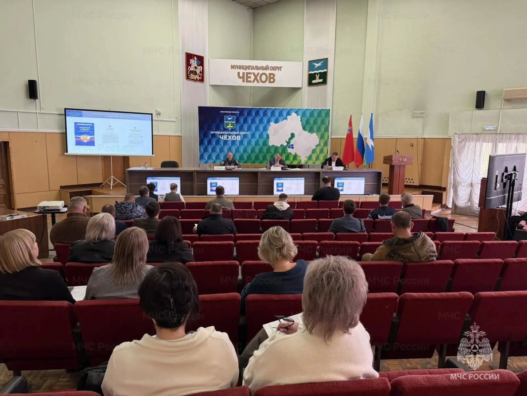 В Чехове подвели итоги пожароопасного сезона и наметили планы на зиму В Чехове подвели итоги пожароопасного сезона и наметили планы на зиму
