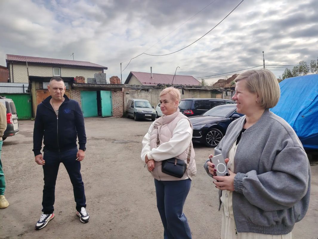На связи с жителями. По поручению Главы городского округа Красногорск Дмитрия Владимировича Волкова его заместители регулярно проводят обходы территорий муниципалитета На связи с жителями. По поручению Главы городского округа Красногорск Дмитрия Владимировича Волкова его заместители регулярно проводят обходы территорий муниципалитета