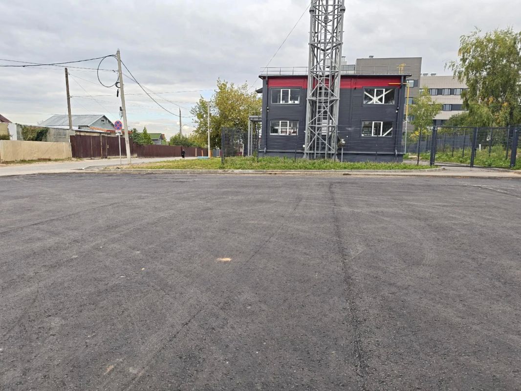 Строительство нового тротуара и парковки завершили в поселке Люберец Строительство нового тротуара и парковки завершили в поселке Люберец