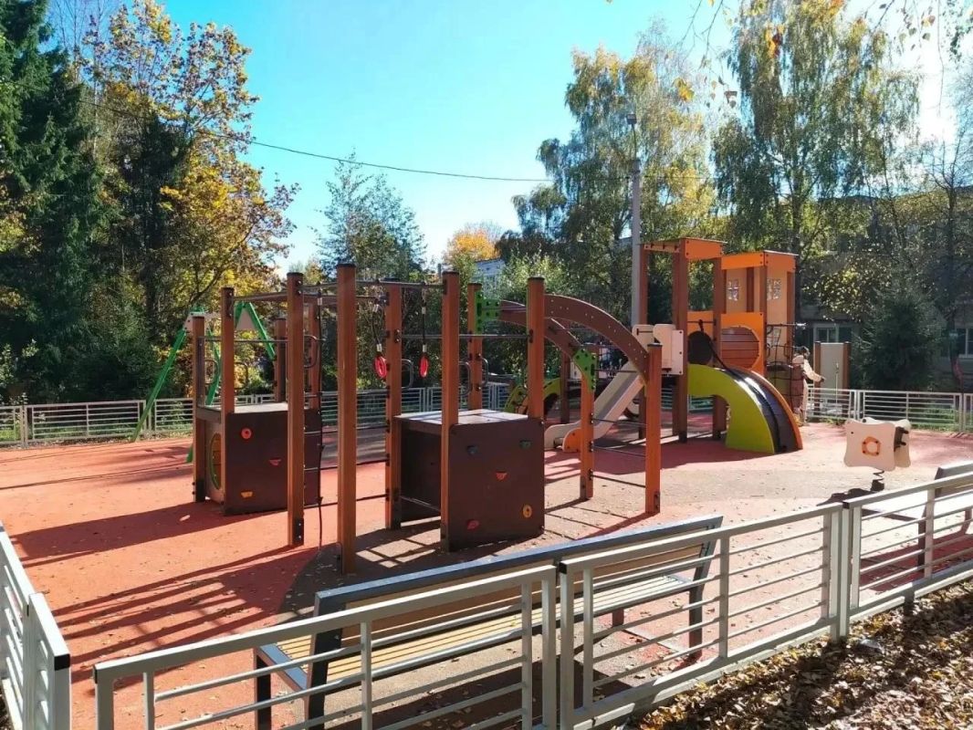 В Сергиево-Посадском городском округе завершены работы по замене и модернизации детских игровых площадок