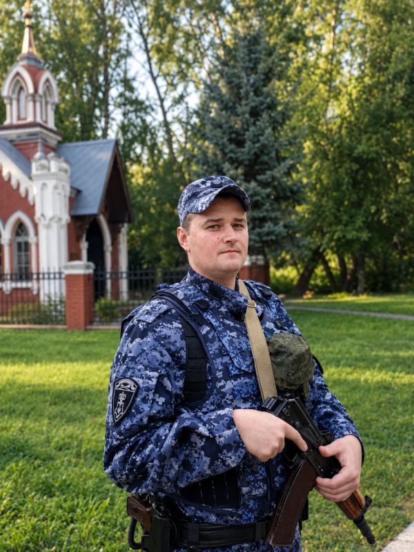 #ЛицаСлужбы. На старший прапорщик полиции Михаил К. — сотрудник Королёвского отдела вневедомственной охраны Главного управления Росгвардии по Московской области