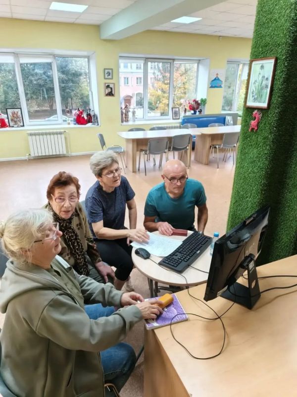 Команда «ПОБЕДА» отделения «Активное долголетие» г. Ивантеевки приняла участие в отборочном туре Квиза «Рожденные в СССР»