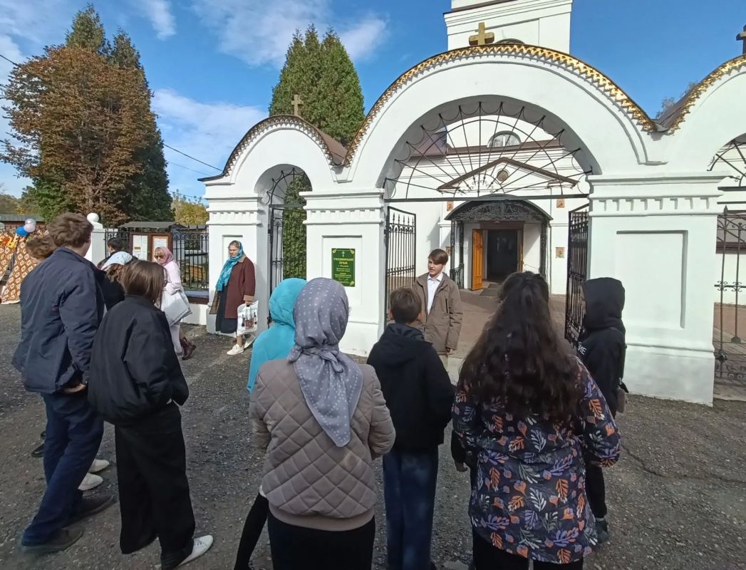 День пожилого человека отметили в Тихвинском храме День пожилого человека отметили в Тихвинском храме