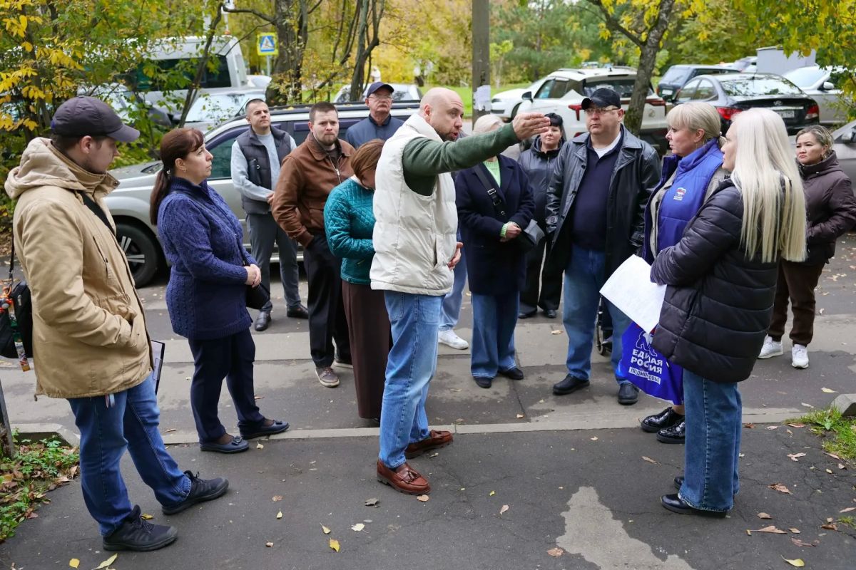 Условия для маломобильных групп населения проверили в Мытищах на улице Каргина Условия для маломобильных групп населения проверили в Мытищах на улице Каргина