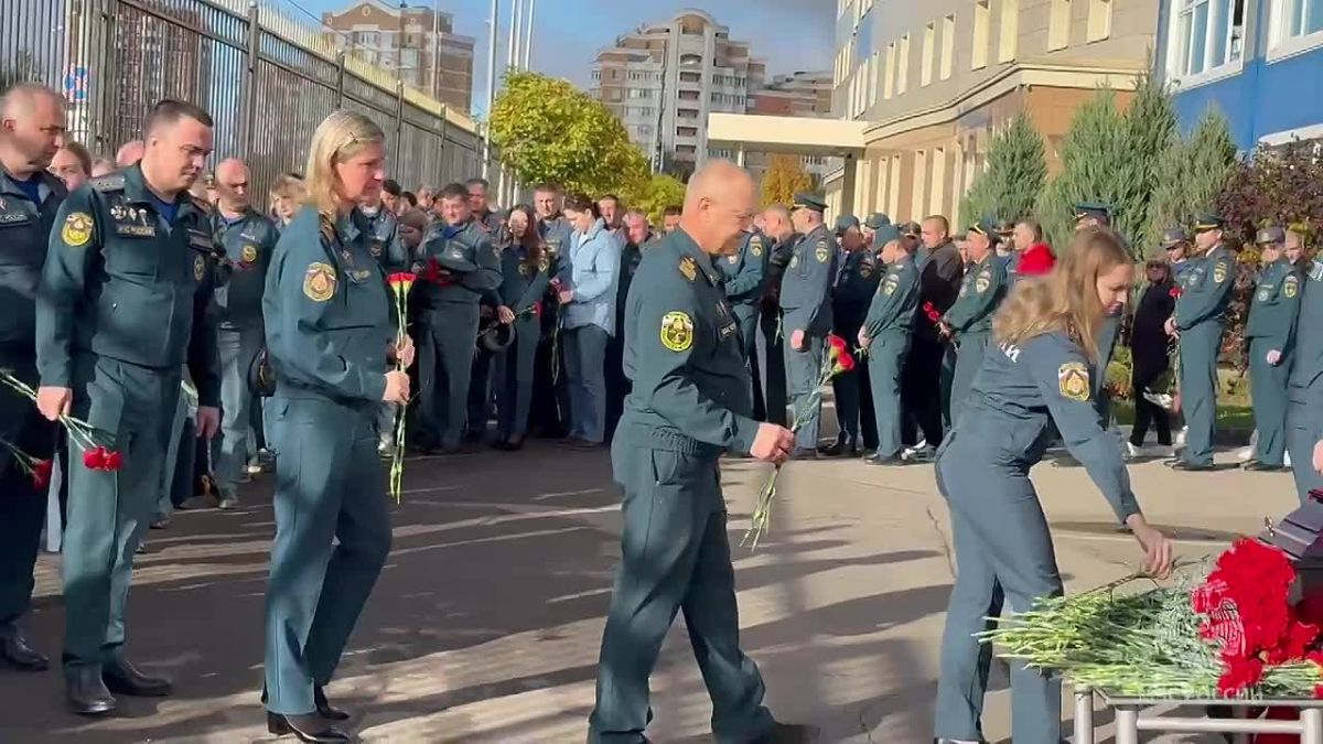 В Подмосковье состоялось прощание с героем, погибшим при исполнении служебного долга