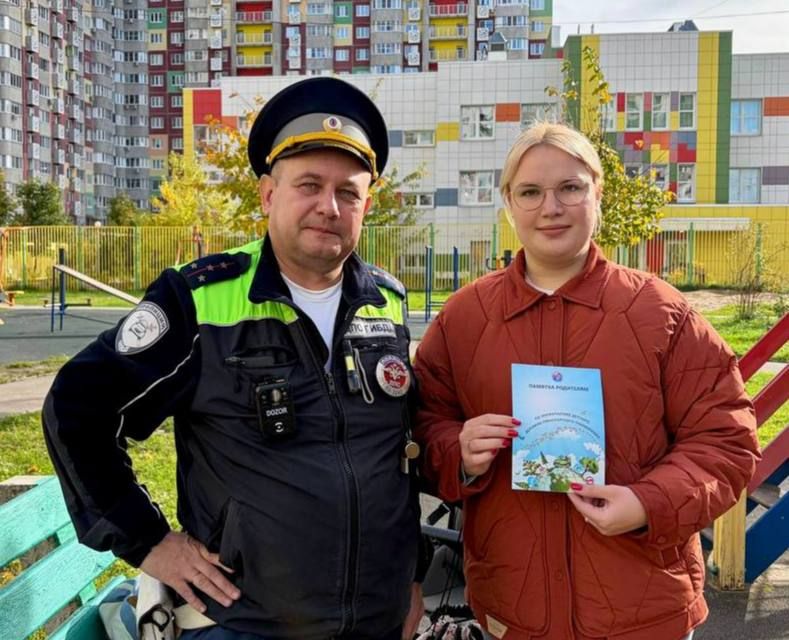 Госавтоинспекция Лобни напомнила жителям правила безопасности во дворах Госавтоинспекция Лобни напомнила жителям правила безопасности во дворах