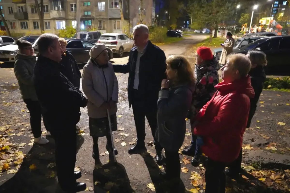 Сегодня вечером я приехал в Хотьково, чтобы лично встретиться с жителями и на месте разобраться в ситуации с водоснабжением и отоплением Сегодня вечером я приехал в Хотьково, чтобы лично встретиться с жителями и на месте разобраться в ситуации с водоснабжением и отоплением