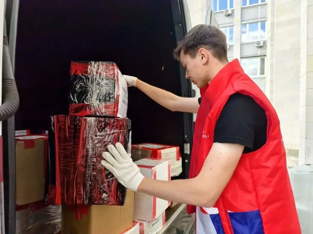 7 тонн гуманитарной помощи отправили в зону СВО из Жуковского 7 тонн гуманитарной помощи отправили в зону СВО из Жуковского