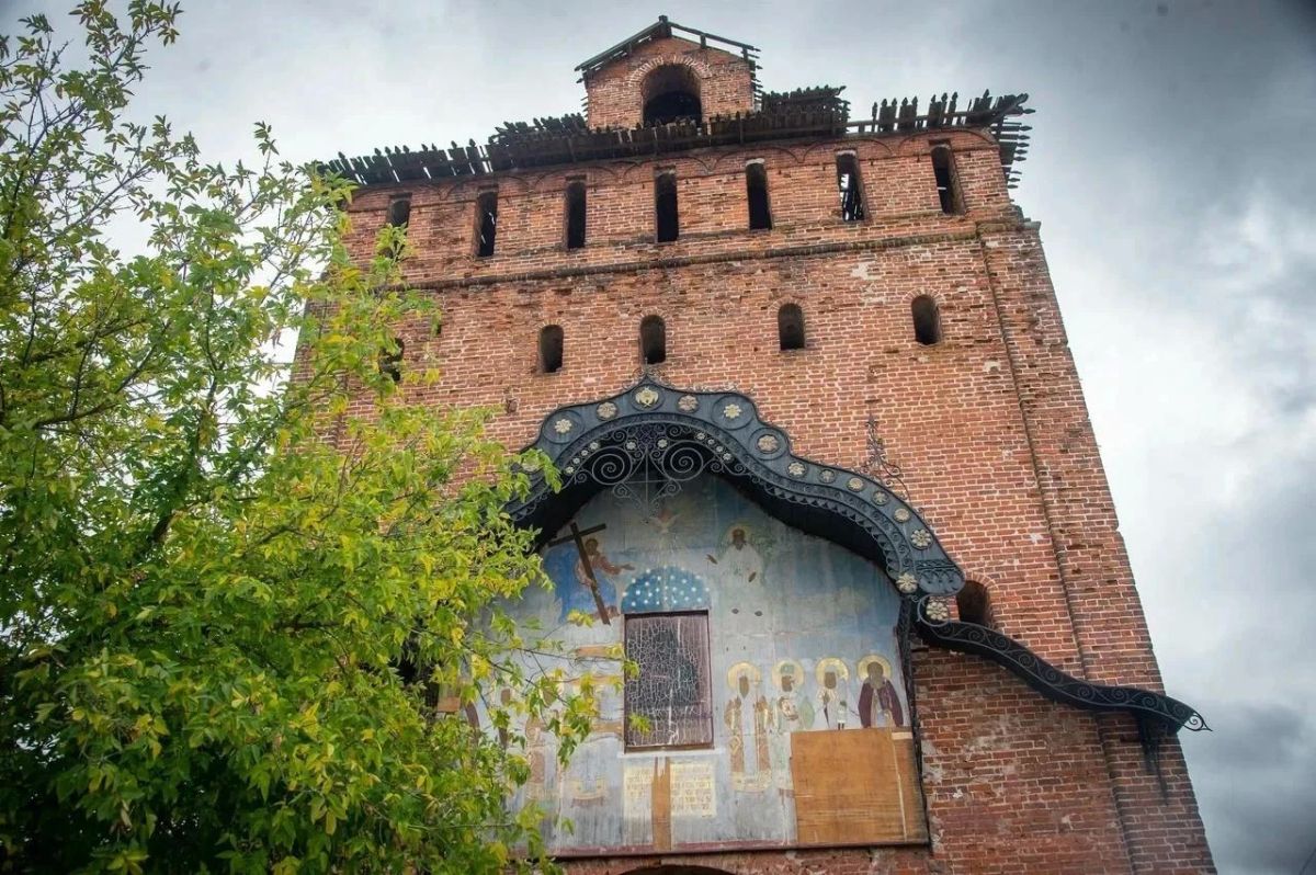 В следующем году Коломна отметит 850-летие, и одним из главных подарков городу станет масштабная реставрация Пятницких ворот В следующем году Коломна отметит 850-летие, и одним из главных подарков городу станет масштабная реставрация Пятницких ворот