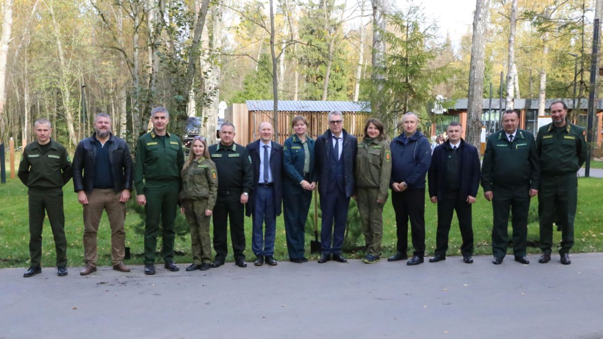 Цифра, сосны и парк в лесу: второй день визита белорусской делегации в Подмосковье Цифра, сосны и парк в лесу: второй день визита белорусской делегации в Подмосковье