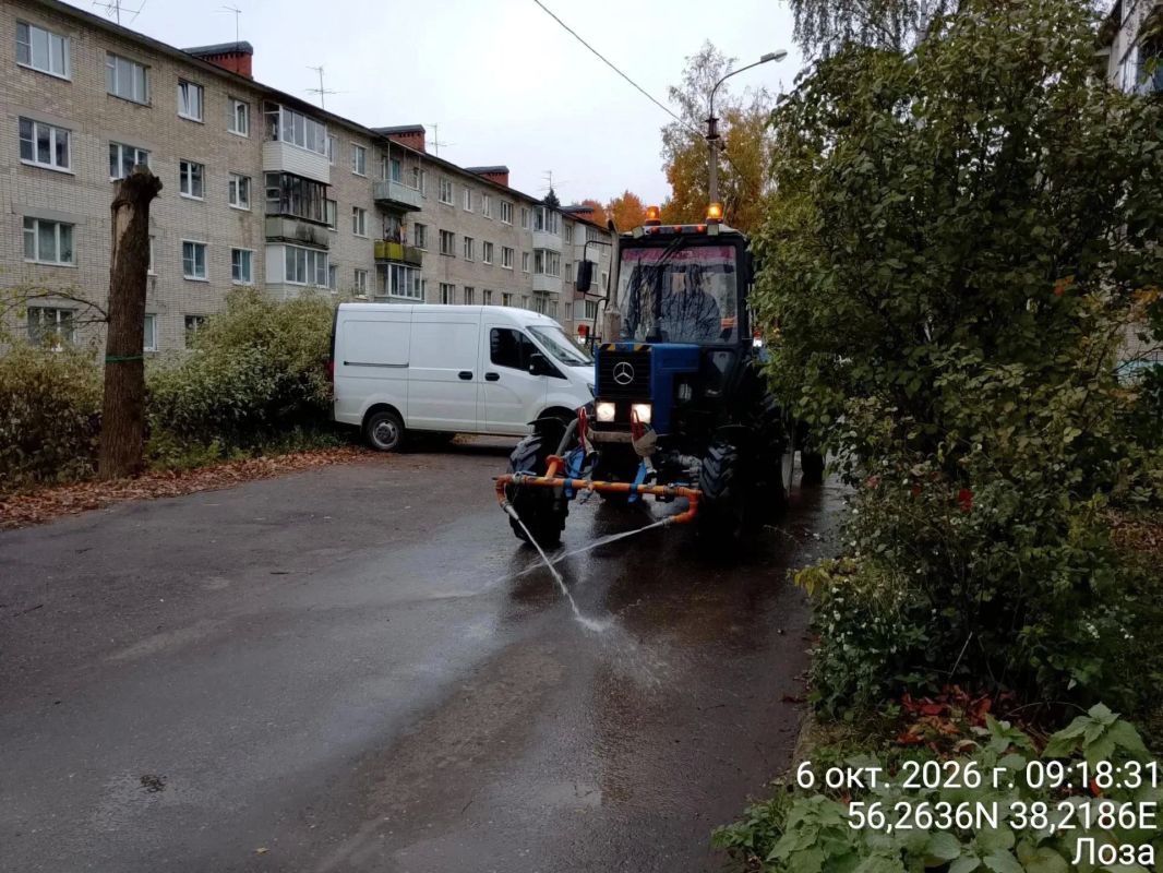 Сотрудники МБУ «Благоустройство СП» продолжают наводить порядок во всех населённых пунктах Сергиево-Посадского округа Сотрудники МБУ «Благоустройство СП» продолжают наводить порядок во всех населённых пунктах Сергиево-Посадского округа