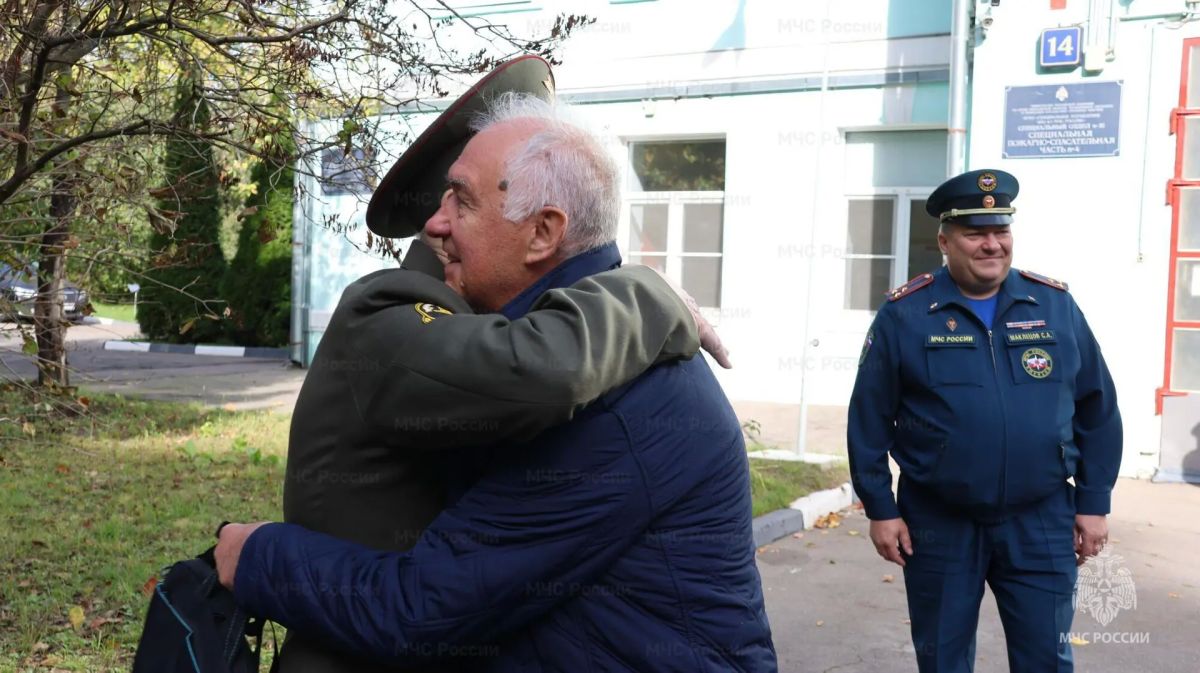 Легенда специальной пожарной охраны: Юрию Николаевичу Трифонову - 90 лет! Легенда специальной пожарной охраны: Юрию Николаевичу Трифонову - 90 лет!