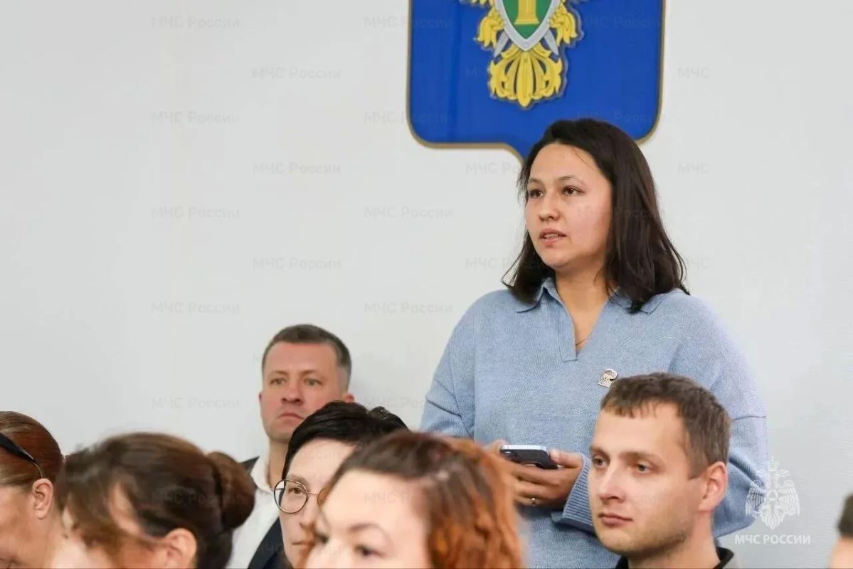 В Электростали обсудили вопросы пожарной безопасности с представителями бизнеса В Электростали обсудили вопросы пожарной безопасности с представителями бизнеса