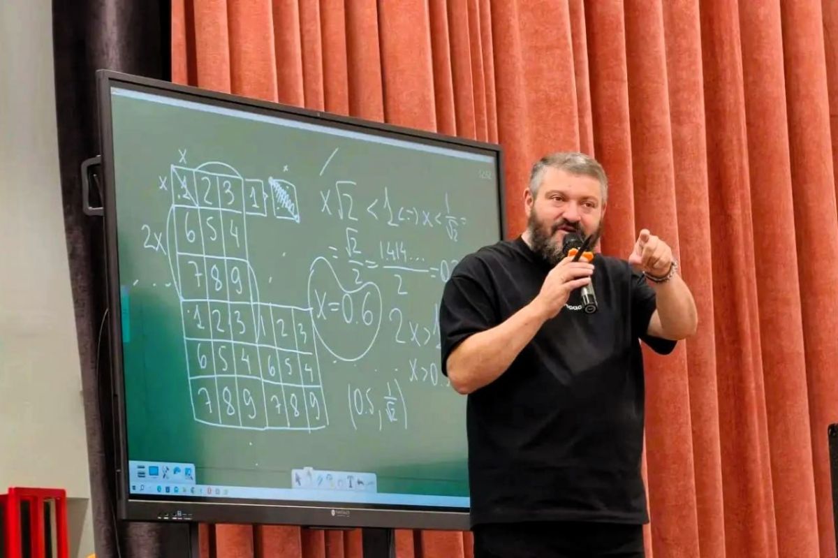 В Лицее № 34 прошел Научно-популярный лекторий В Лицее № 34 прошел Научно-популярный лекторий