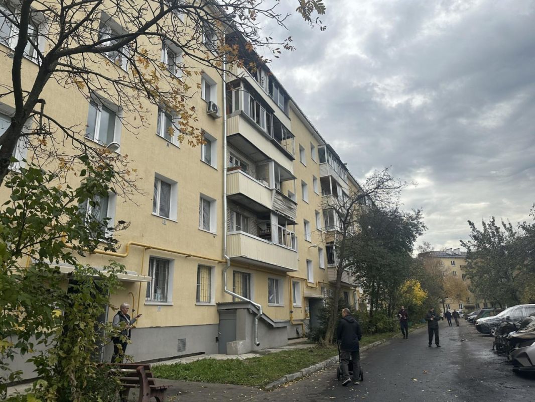 В Климовске под Подольском восстановят многоквартирный дом после атаки БПЛА В Климовске под Подольском восстановят многоквартирный дом после атаки БПЛА