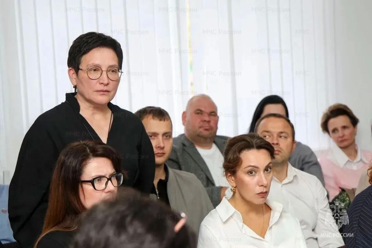 В Электростали обсудили вопросы пожарной безопасности с представителями бизнеса В Электростали обсудили вопросы пожарной безопасности с представителями бизнеса